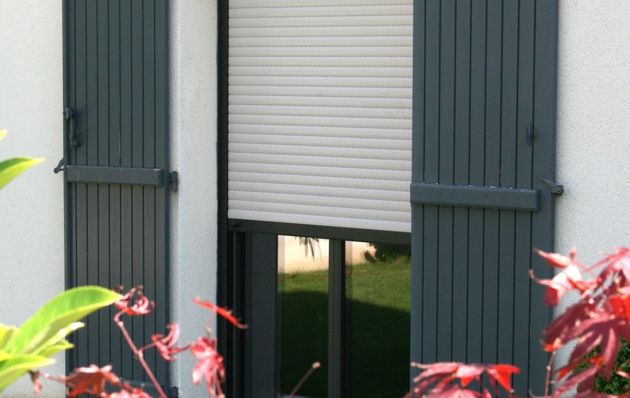 Volets battants roulants et occultants à Chantilly